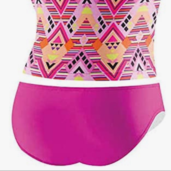 Speedo Girls - Picture 8 of 9